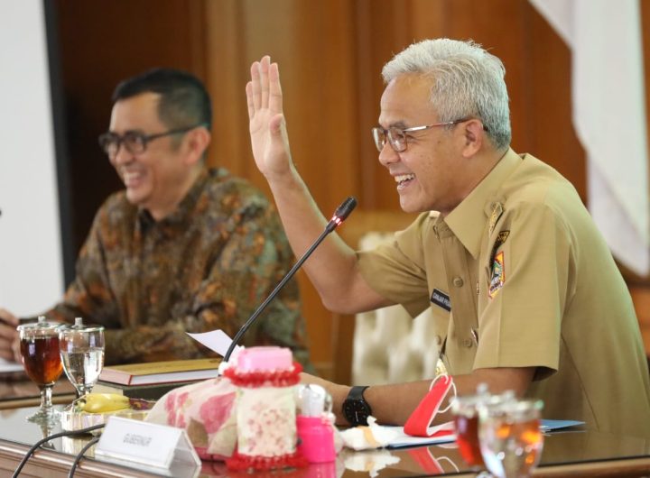 Ganjar SiHaTi