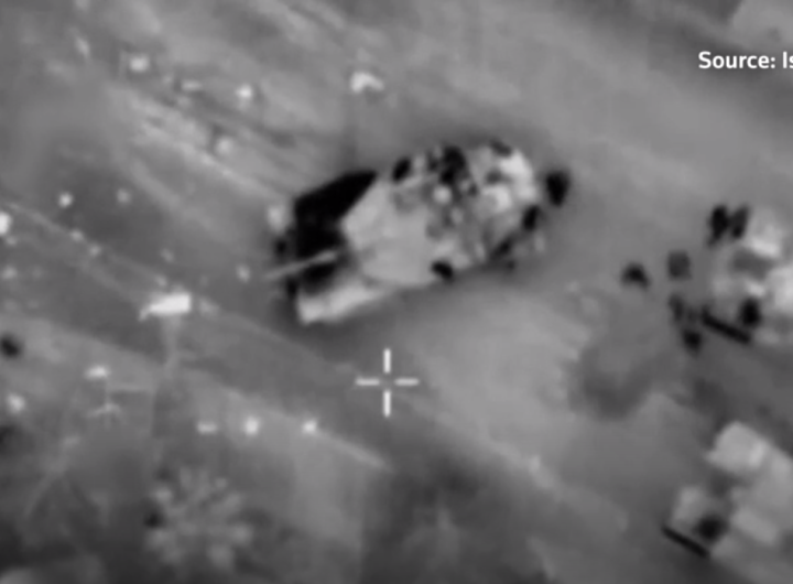 Militer Israel merilis video dan foto yang disebutnya senjata Hamas yang disimpan di ruang bawah tanah sebuah rumah sakit.