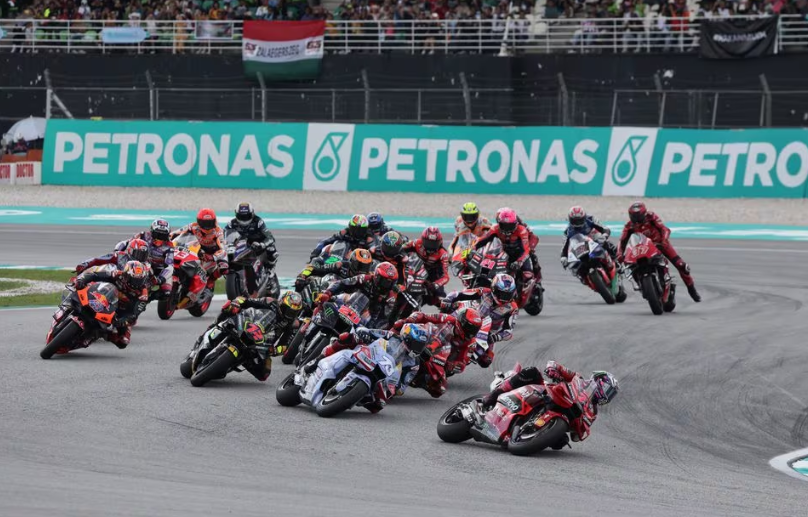 MotoGP - Grand Prix Malaysia - Sirkuit Internasional Sepang, Sepang, Malaysia - 12 November 2023 Enea Bastianini dari Tim Ducati Lenovo beraksi REUTERS/Hasnoor Hussain Memperoleh Hak Lisensi