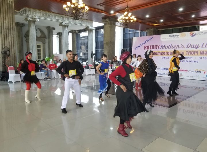 Line Dance Rotary