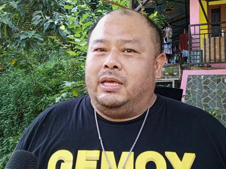 James Santoso 