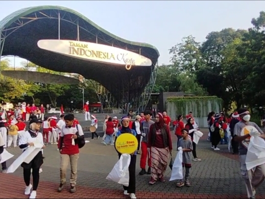 Peserta Plogging 