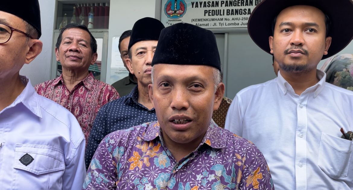 Prof. Akhmad Arif Junaedi 