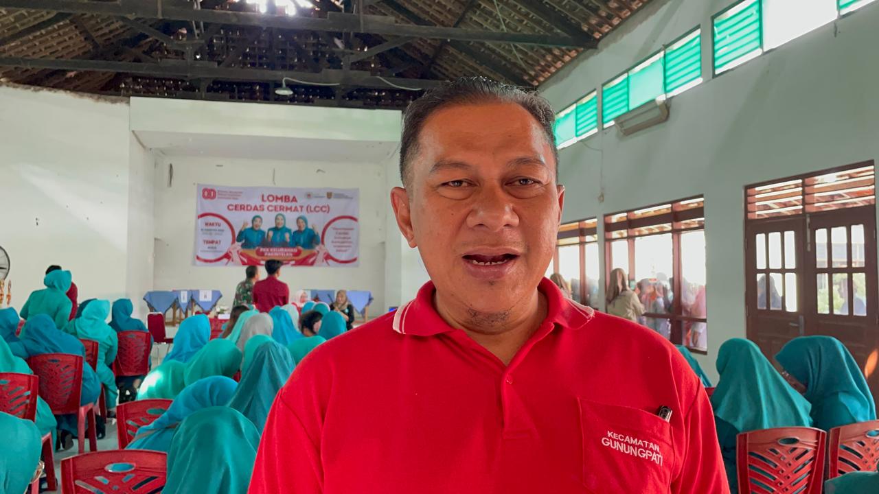 Lurah Pakintelan 